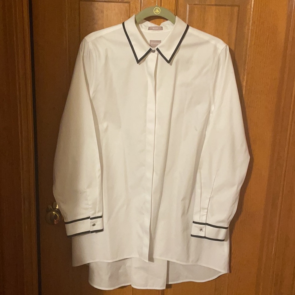 White blouse - Picture 4 of 7